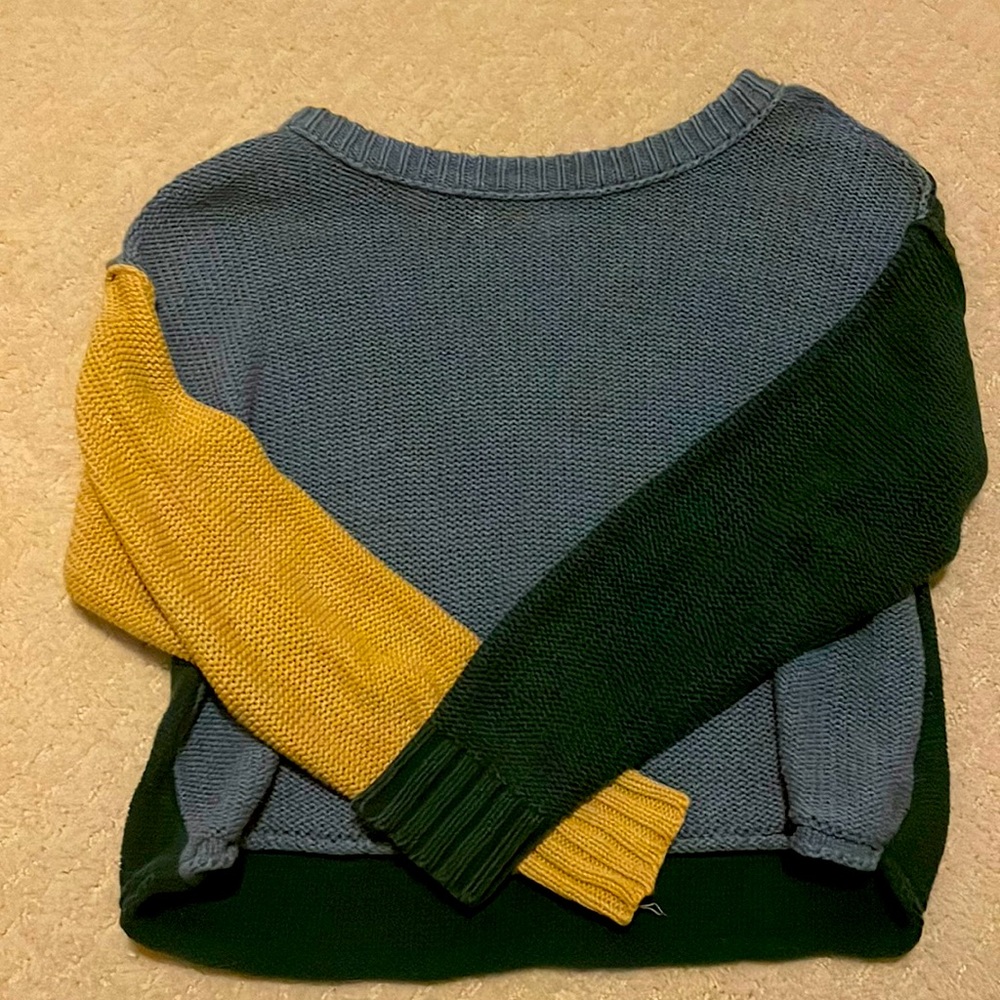 American eagle sweater